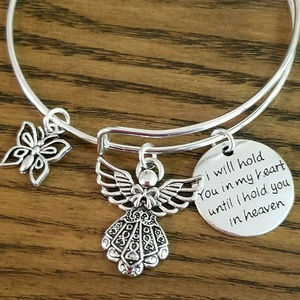 New BUTTERFLY IN MEMORY Charm Bracelet Handmade